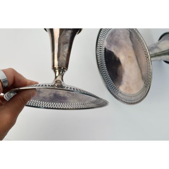 Vintage B. M. Co. Brocade 2241 Pierced Embossed Candlesticks Pair Silverplate Be - Picture 7 of 8